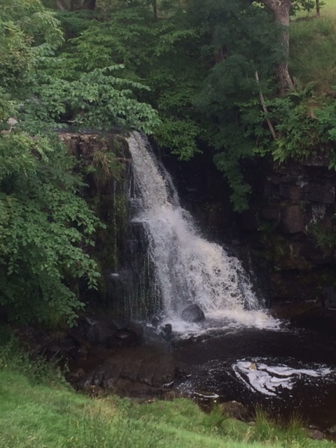 20180813 Waterfall near Keld